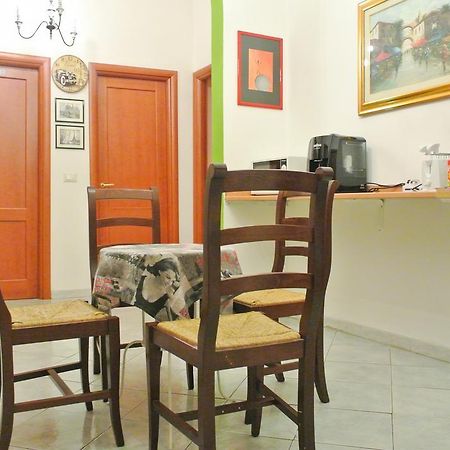 Guest House Hellokitty Рим Екстер'єр фото