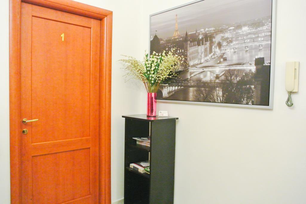 Guest House Hellokitty Рим Екстер'єр фото