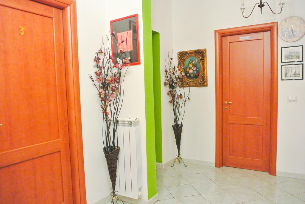 Guest House Hellokitty Рим Екстер'єр фото